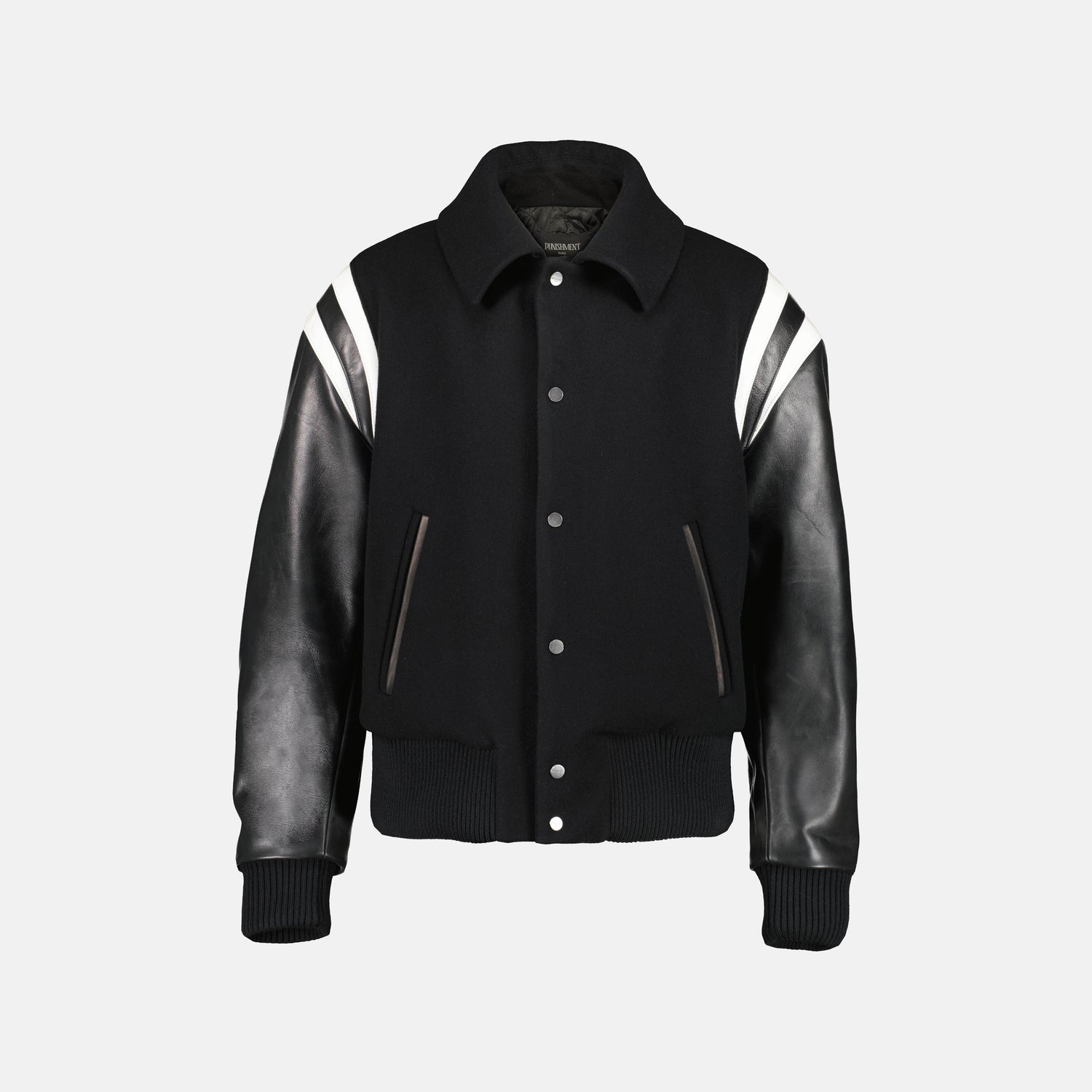 Outsider noir 1 850€